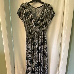 Comfortable summer black and white long maxi dress